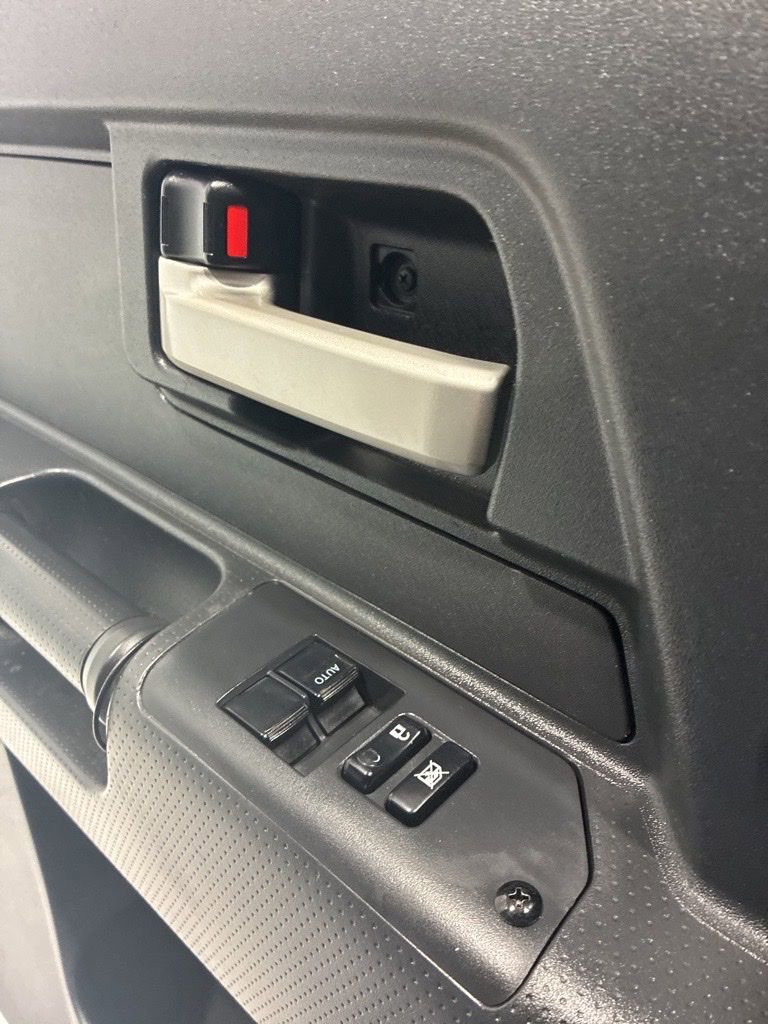 Used 2014 Toyota FJ Cruiser 4WD w/ Convenience Package image 14