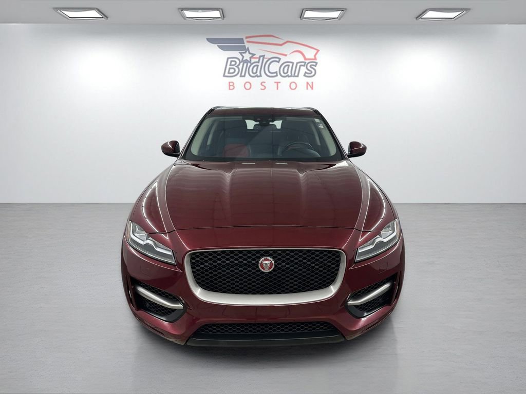 Used 2017 Jaguar F-PACE R-Sport image 2
