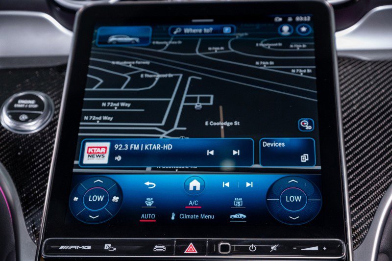 Used 2024 Mercedes-Benz GLC 43 AMG 4MATIC image 23