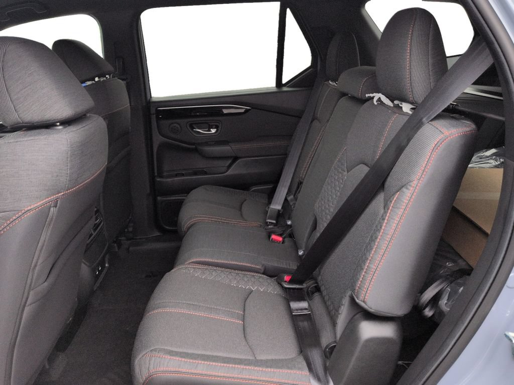 New 2026 Honda Pilot Sport image 25