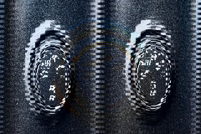 Used 2016 GMC Sierra 1500 Denali w/ Enhanced Driver Alert Package image 22