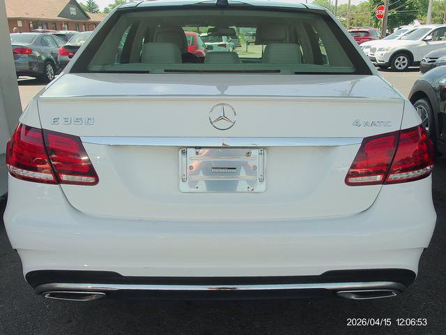 Used 2014 Mercedes-Benz E 350 4MATIC Sedan image 4