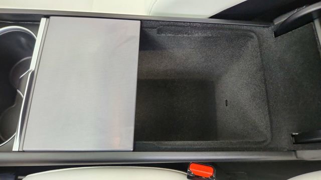 Used 2026 Tesla Model Y Performance AWD/4WD image 50