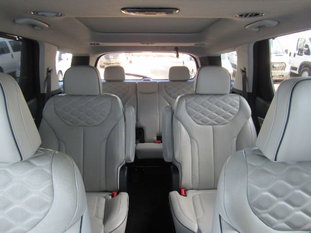 Used 2021 Hyundai Palisade Limited w/ Cargo Package image 47
