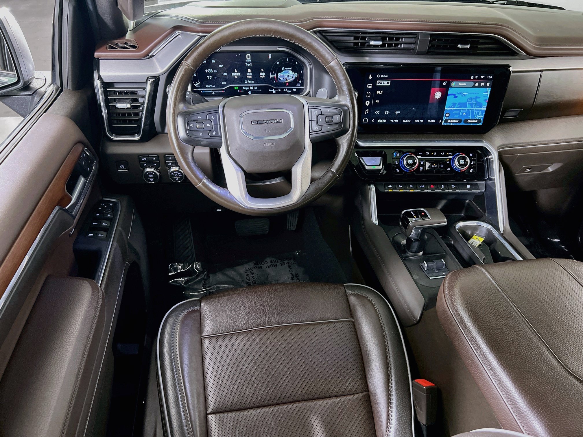 Used 2023 GMC Sierra 1500 Denali w/ Denali Reserve Package AWD/4WD image 22