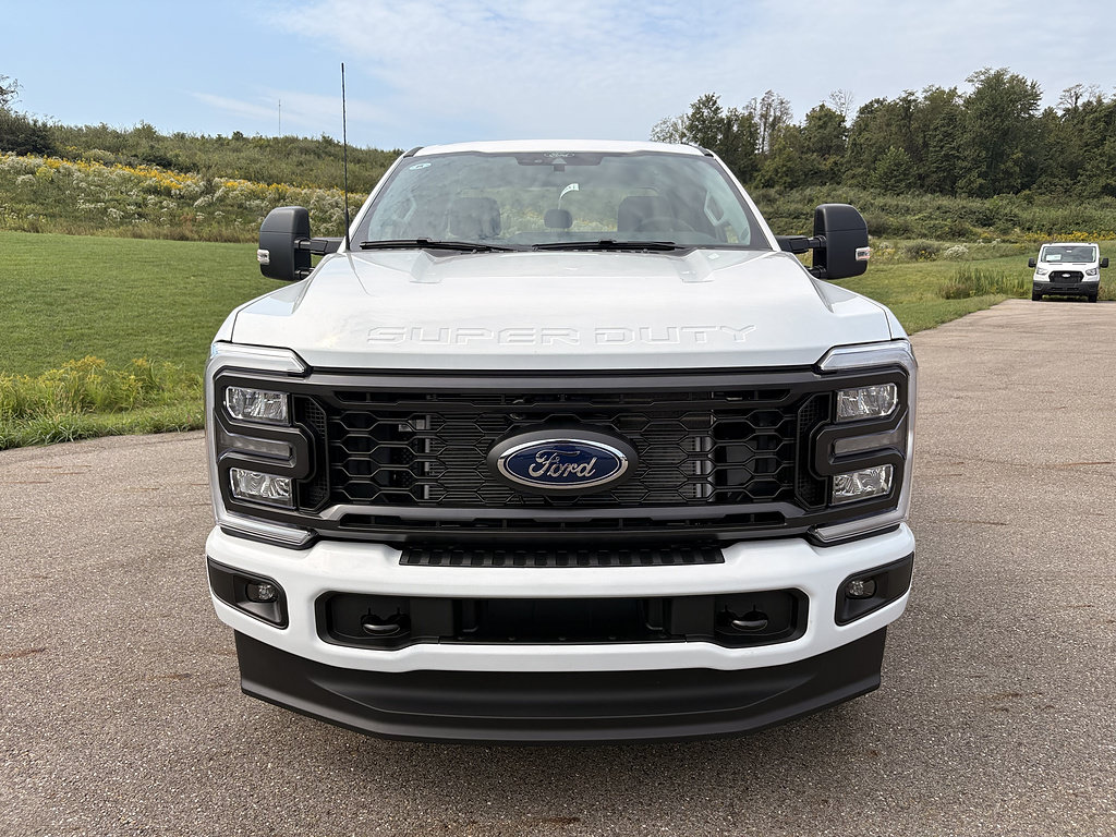 New 2026 Ford F350 XL w/ STX Appearance Package AWD/4WD image 8