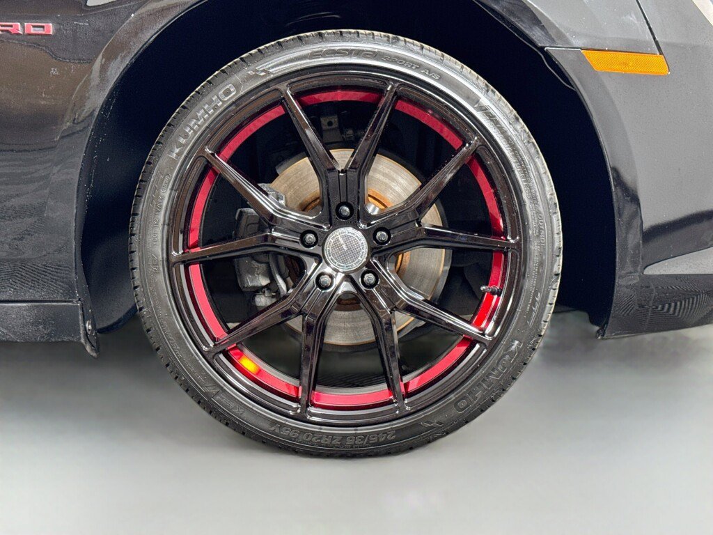Used 2015 Chevrolet Camaro LT RWD image 35