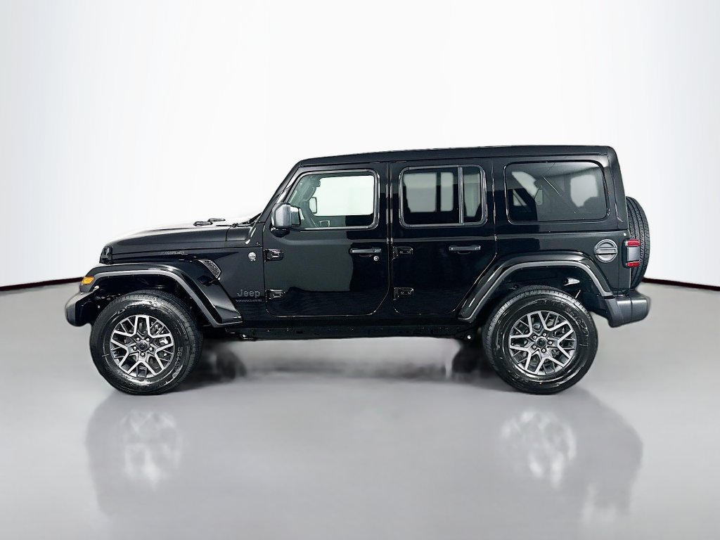 New 2025 Jeep Wrangler Unlimited Sahara AWD/4WD image 4
