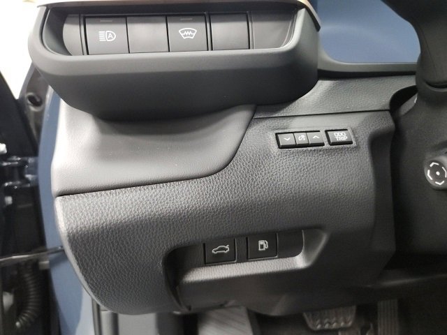 New 2026 Toyota Crown Platinum image 29