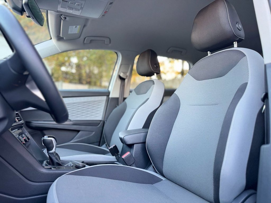 Used 2024 Volkswagen Taos S image 16