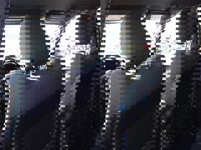 Used 2024 Dodge Durango GT image 31