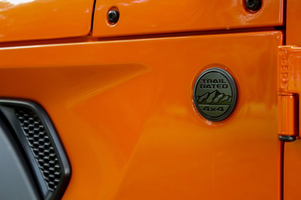 New 2025 Jeep Gladiator Sport image 13