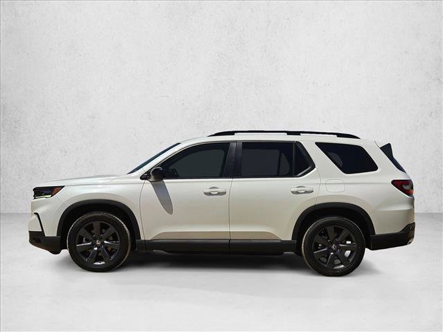Used 2025 Honda Pilot Sport image 9