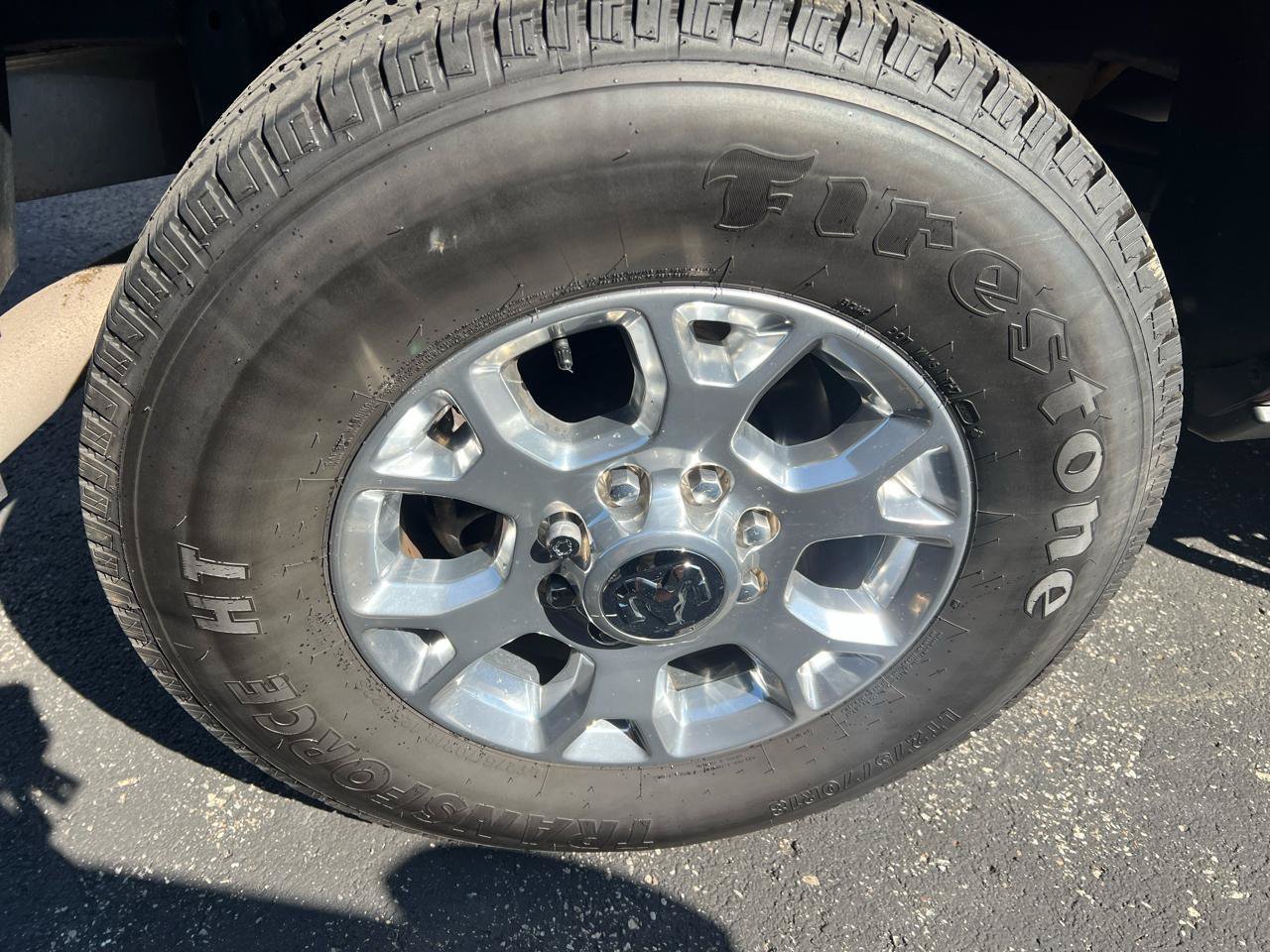 Used 2023 RAM 2500 Laramie AWD/4WD image 32