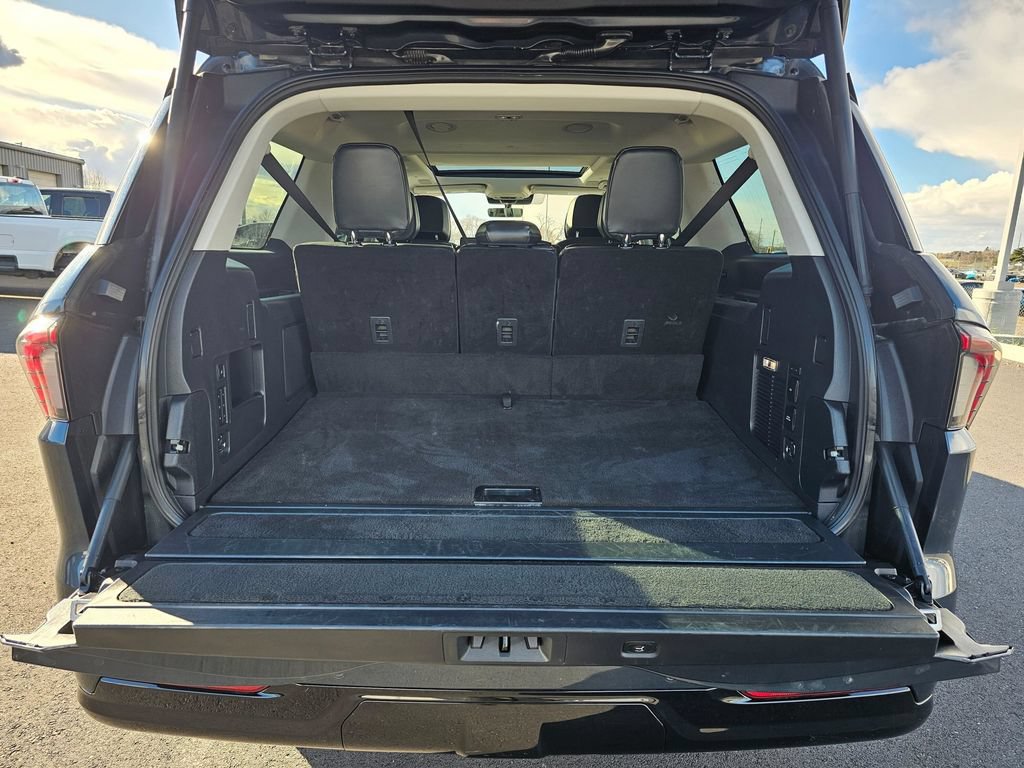 Used 2025 Lincoln Navigator L Reserve AWD/4WD image 33