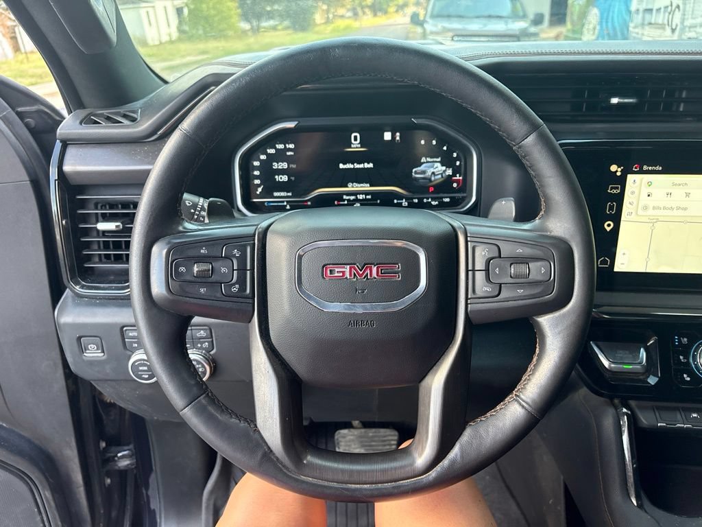 Used 2022 GMC Sierra 1500 AT4 w/ AT4 Preferred Package AWD/4WD image 13