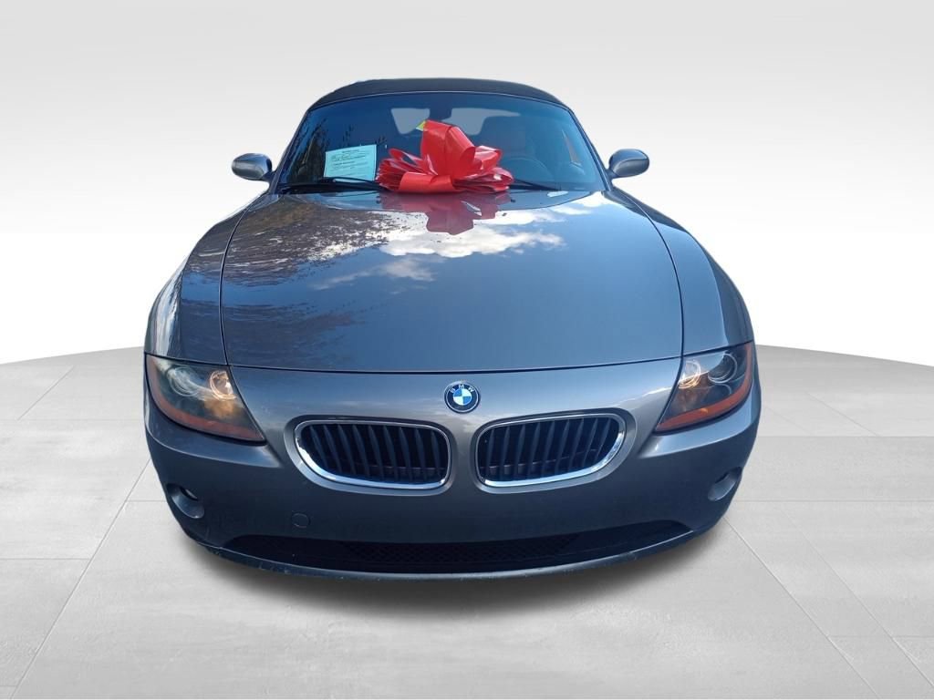 Used 2004 BMW Z4 2.5i image 2
