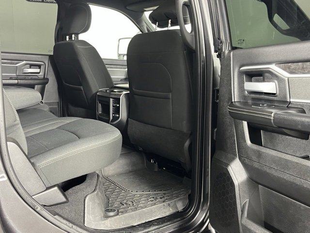 Used 2023 RAM 2500 Big Horn w/ Night Edition image 27
