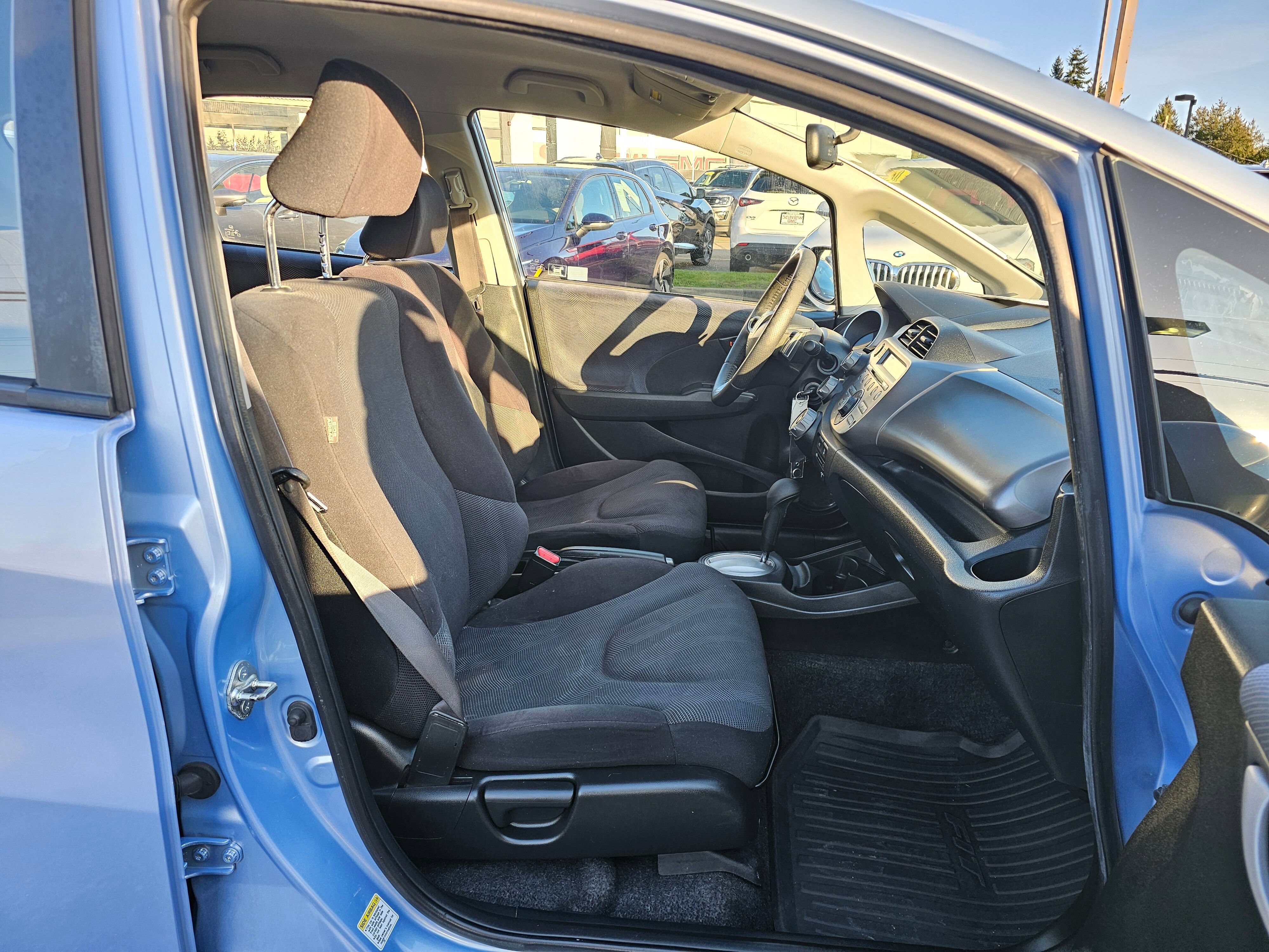 Used 2009 Honda Fit Sport image 11