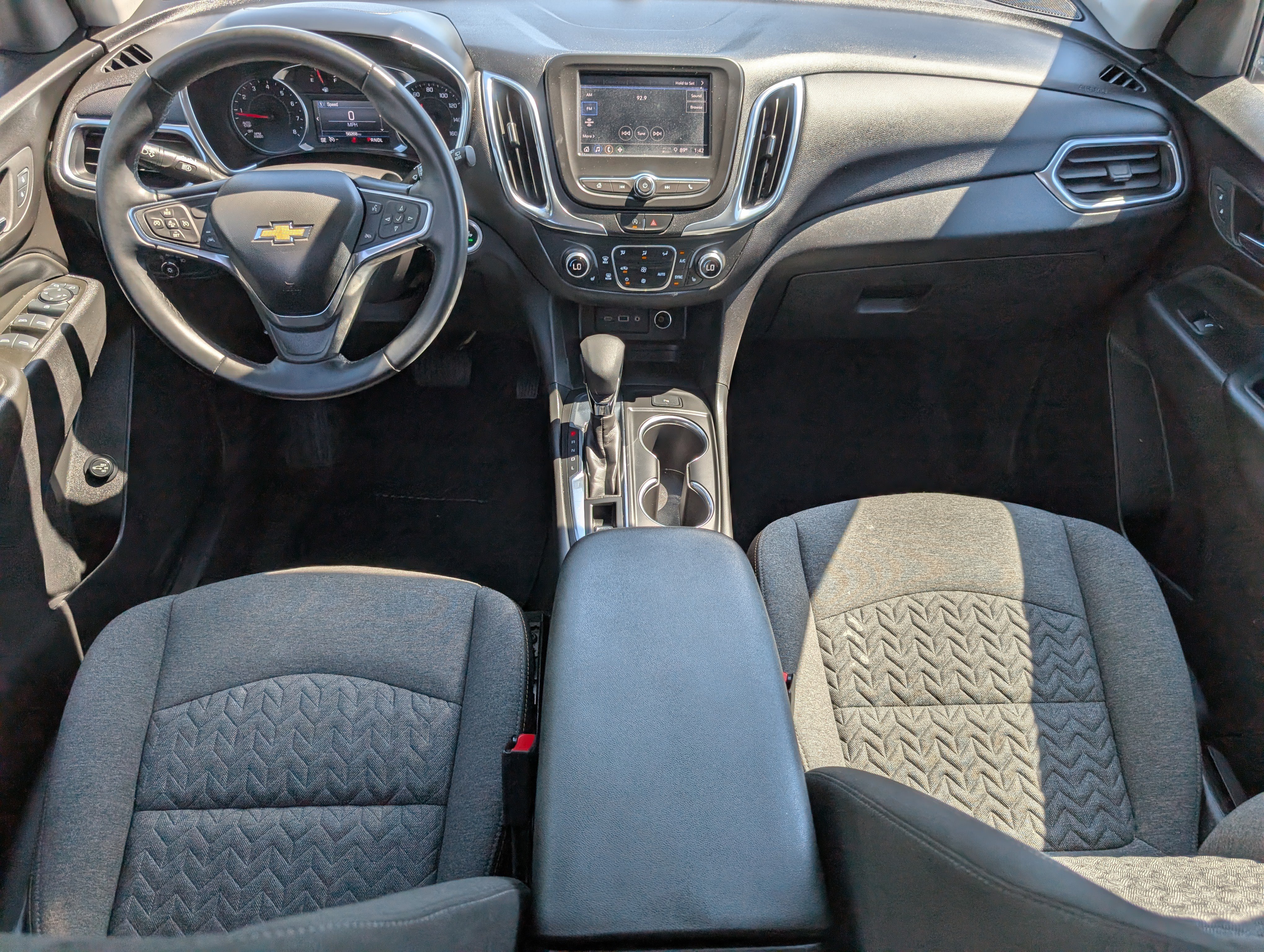 Used 2024 Chevrolet Equinox LT FWD image 5
