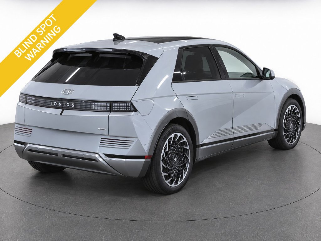 Used 2024 Hyundai Ioniq 5 Limited AWD/4WD image 3