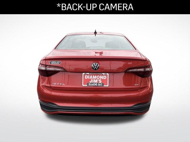 Used 2024 Volkswagen Jetta SE FWD image 5