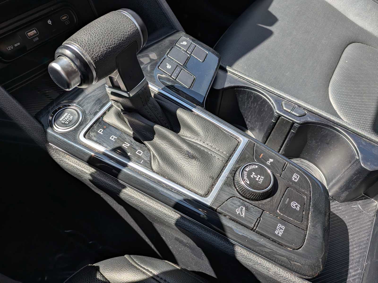 Used 2025 Kia Sportage EX image 30