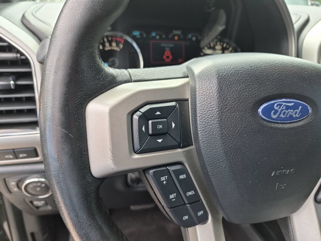 Used 2019 Ford F150 Lariat w/ Equipment Group 502A Luxury AWD/4WD image 18