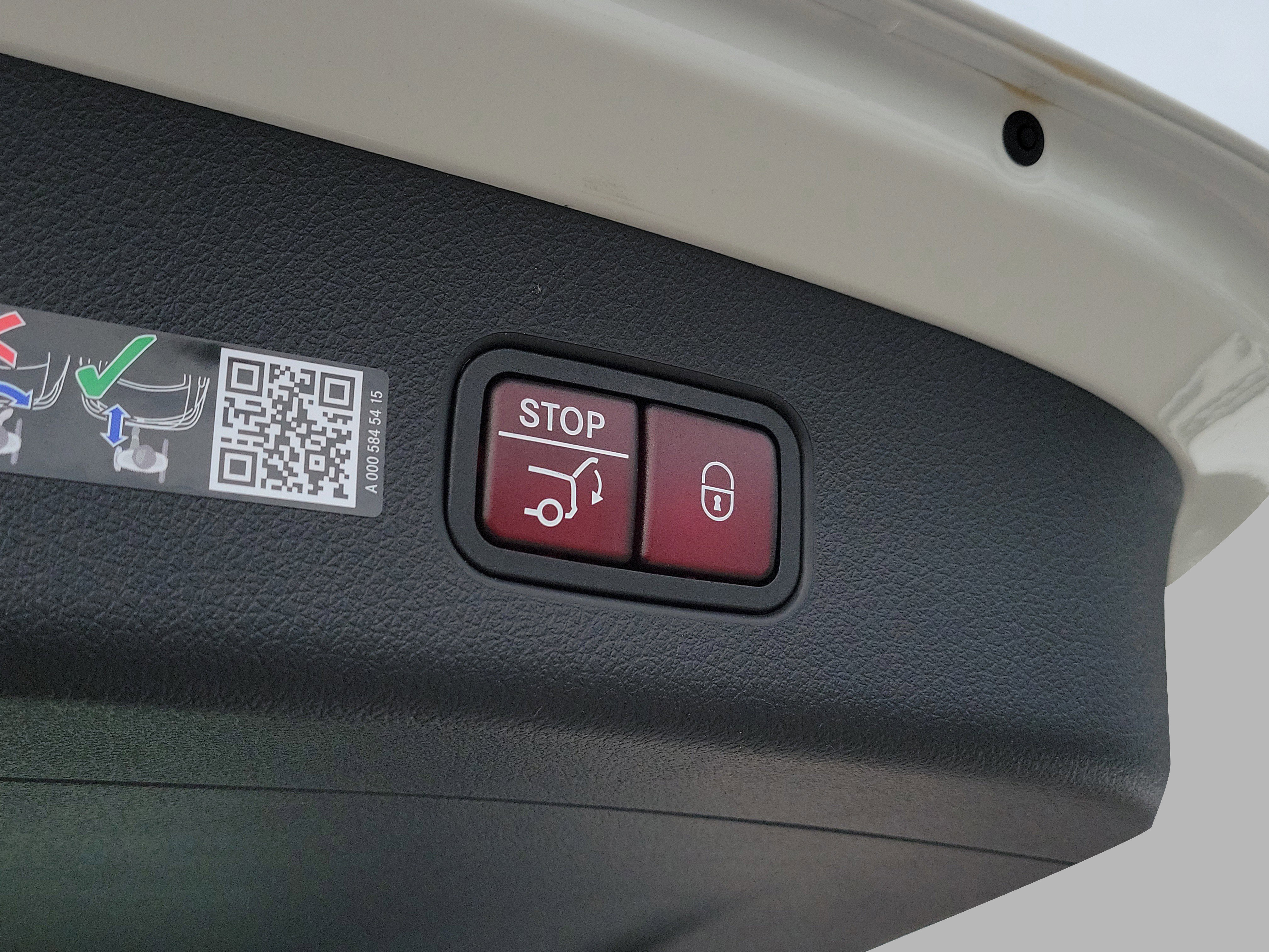 New 2026 Mercedes-Benz GLC 43 AMG 4MATIC image 34