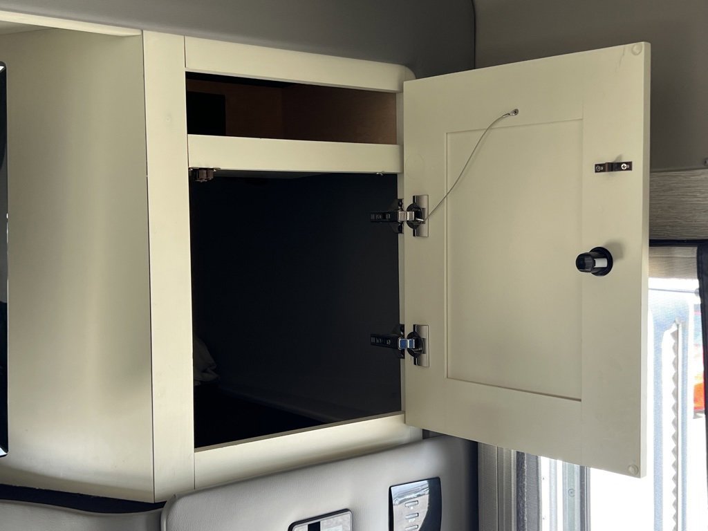 Used 2020 Mercedes-Benz Sprinter 3500 image 38