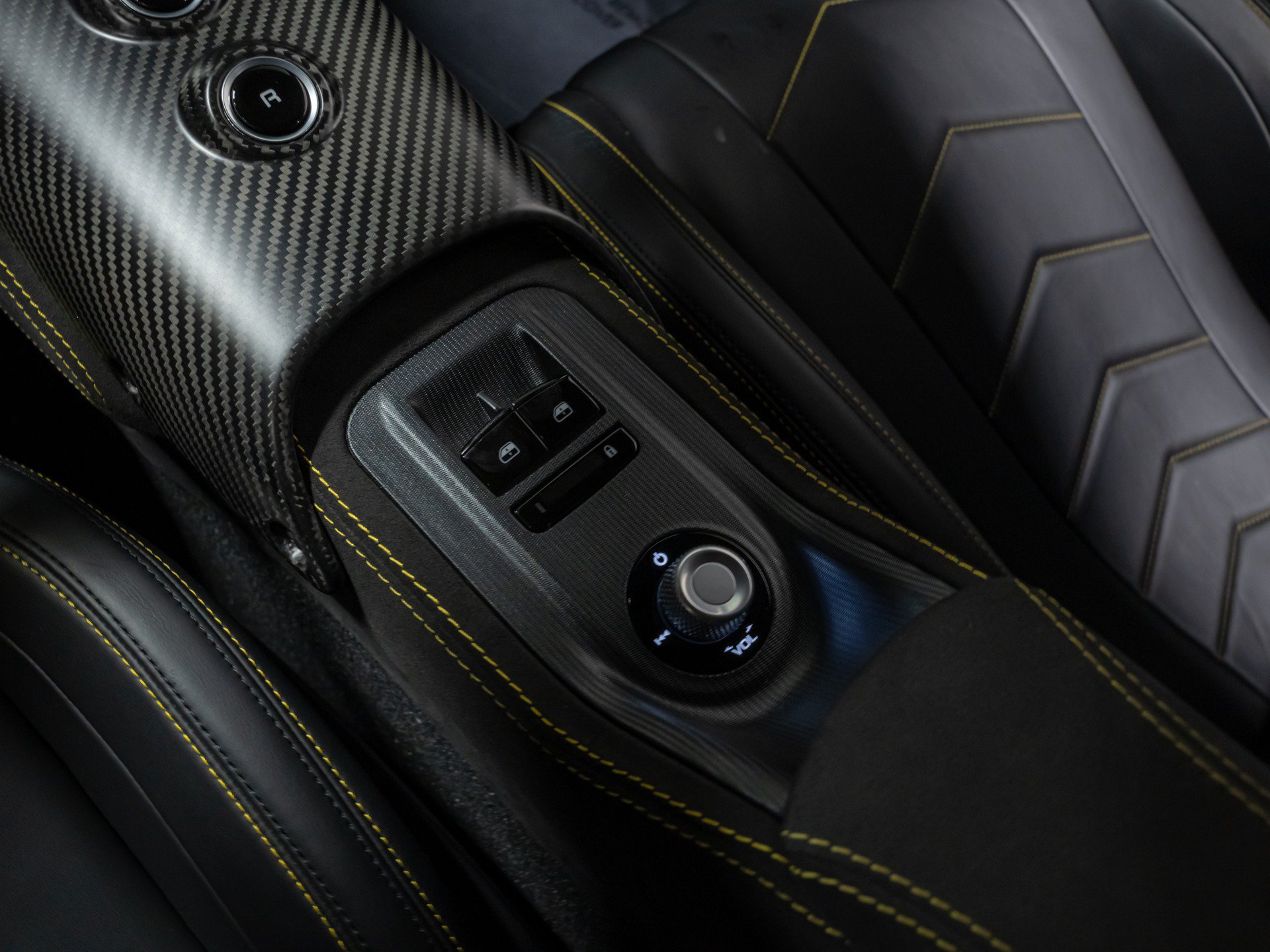 Used 2022 Maserati MC20 Coupe RWD image 64