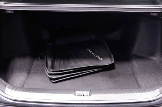 Used 2023 Honda Accord EX-L image 23