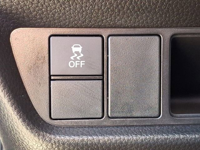 Used 2025 Honda HR-V LX image 25