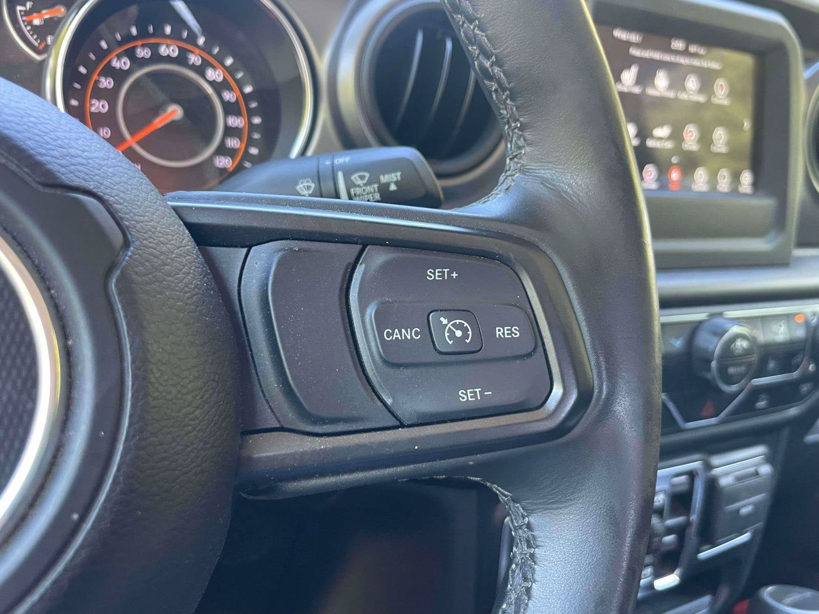 Used 2022 Jeep Gladiator Sport AWD/4WD image 22