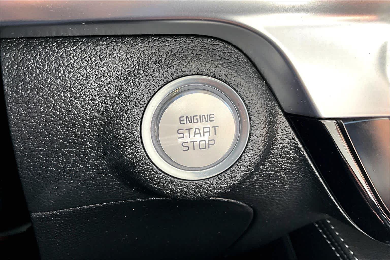 Used 2024 Kia Telluride SX FWD image 31