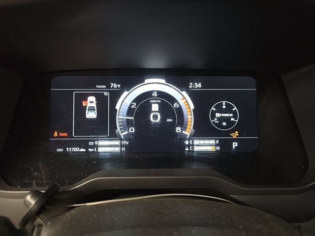 Used 2025 Toyota Tundra Limited AWD/4WD image 22