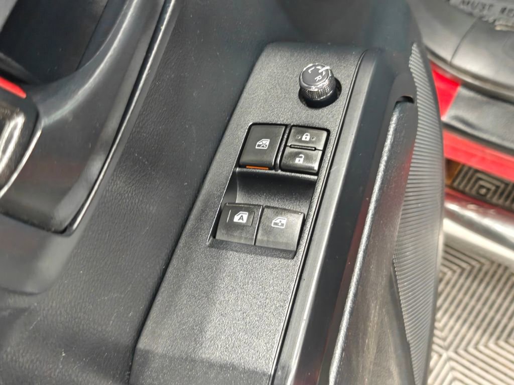 Used 2016 Toyota Tacoma SR image 36