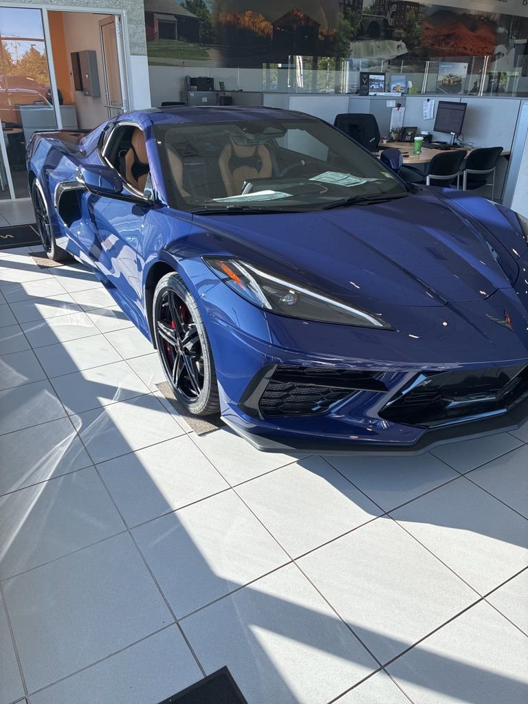 New 2026 Chevrolet Corvette Stingray Preferred Cpe image 2