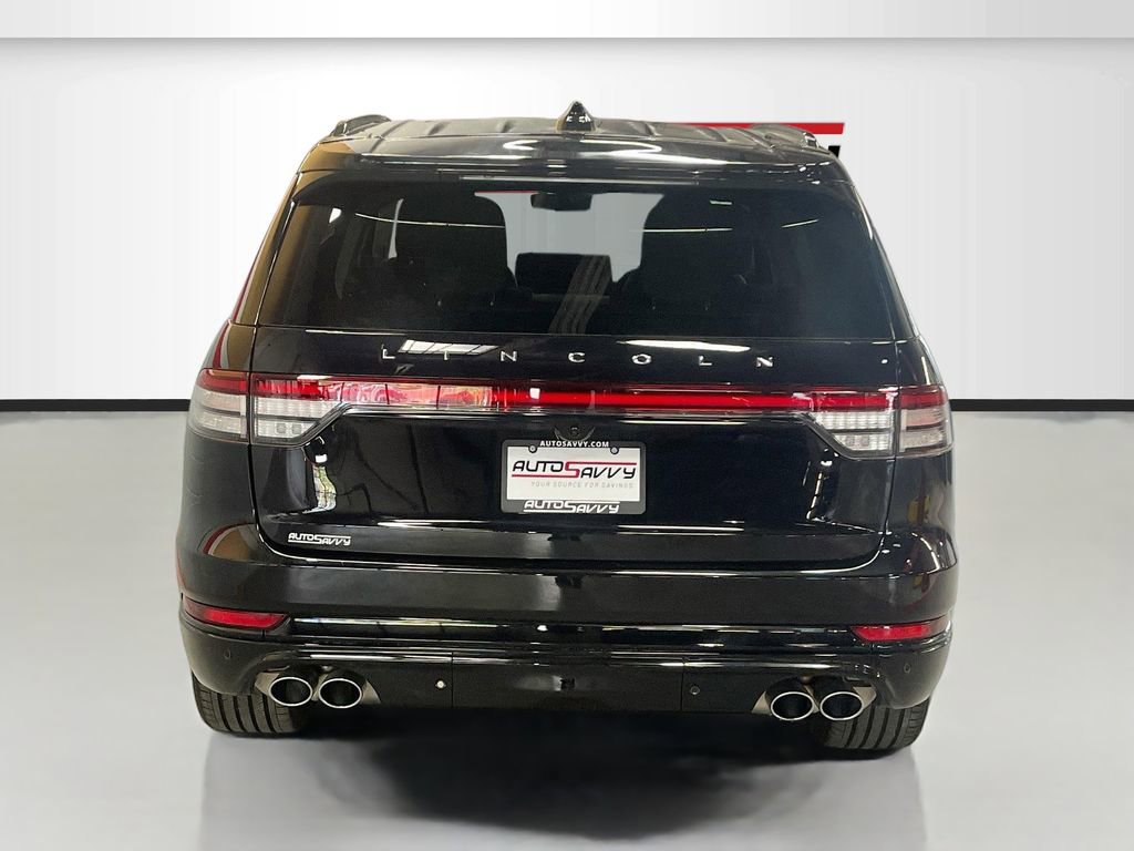 Used 2025 Lincoln Aviator Reserve w/ Equipment Group 201A AWD/4WD image 6
