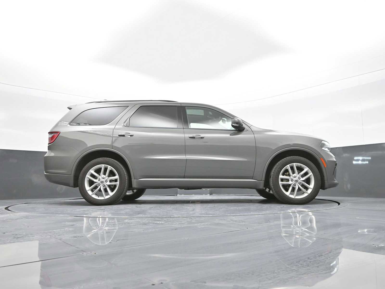 Used 2023 Dodge Durango GT image 50