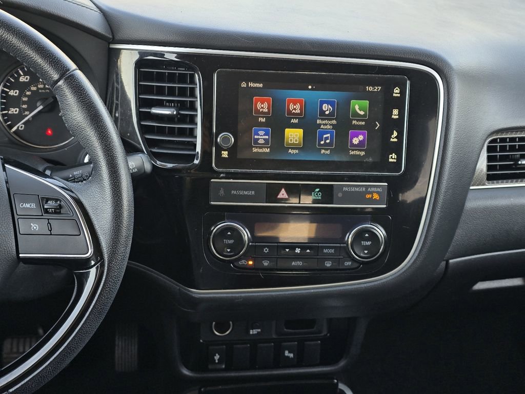 Used 2019 Mitsubishi Outlander SEL image 16