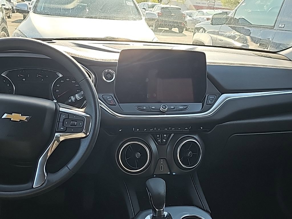 Used 2024 Chevrolet Blazer LT w/ Driver Confidence Package FWD image 6