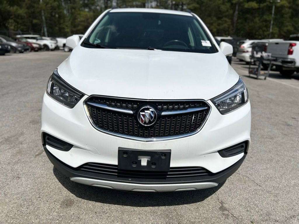 Used 2022 Buick Encore Preferred w/ Safety Package AWD/4WD image 2