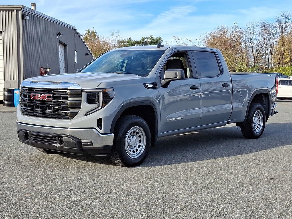 Used 2025 GMC Sierra 1500 Pro w/ Pro Value Package image 3