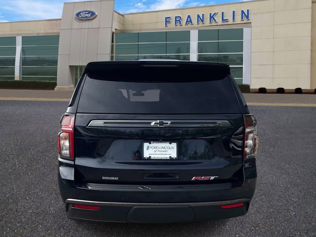 Used 2022 Chevrolet Suburban RST w/ Luxury Package AWD/4WD image 6