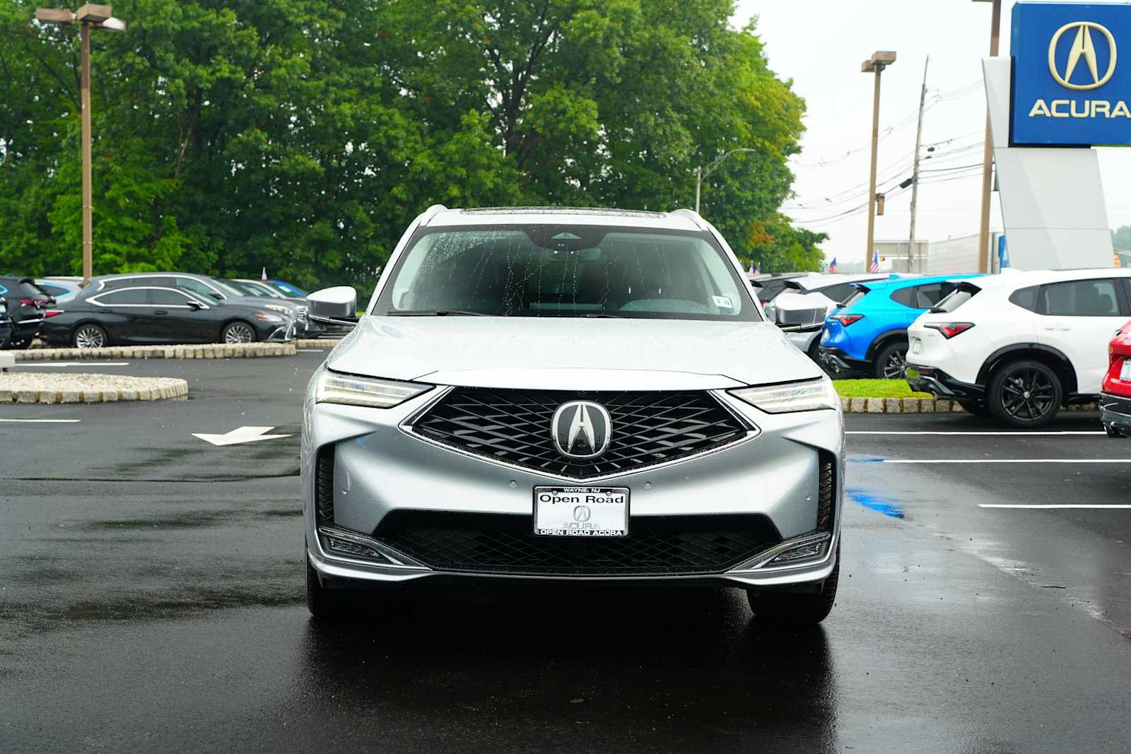 Certified 2026 Acura MDX w/ Advance Package AWD/4WD image 2