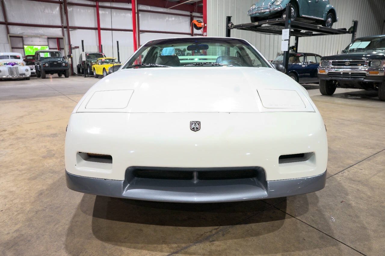 Used 1987 Pontiac Fiero GT RWD image 13