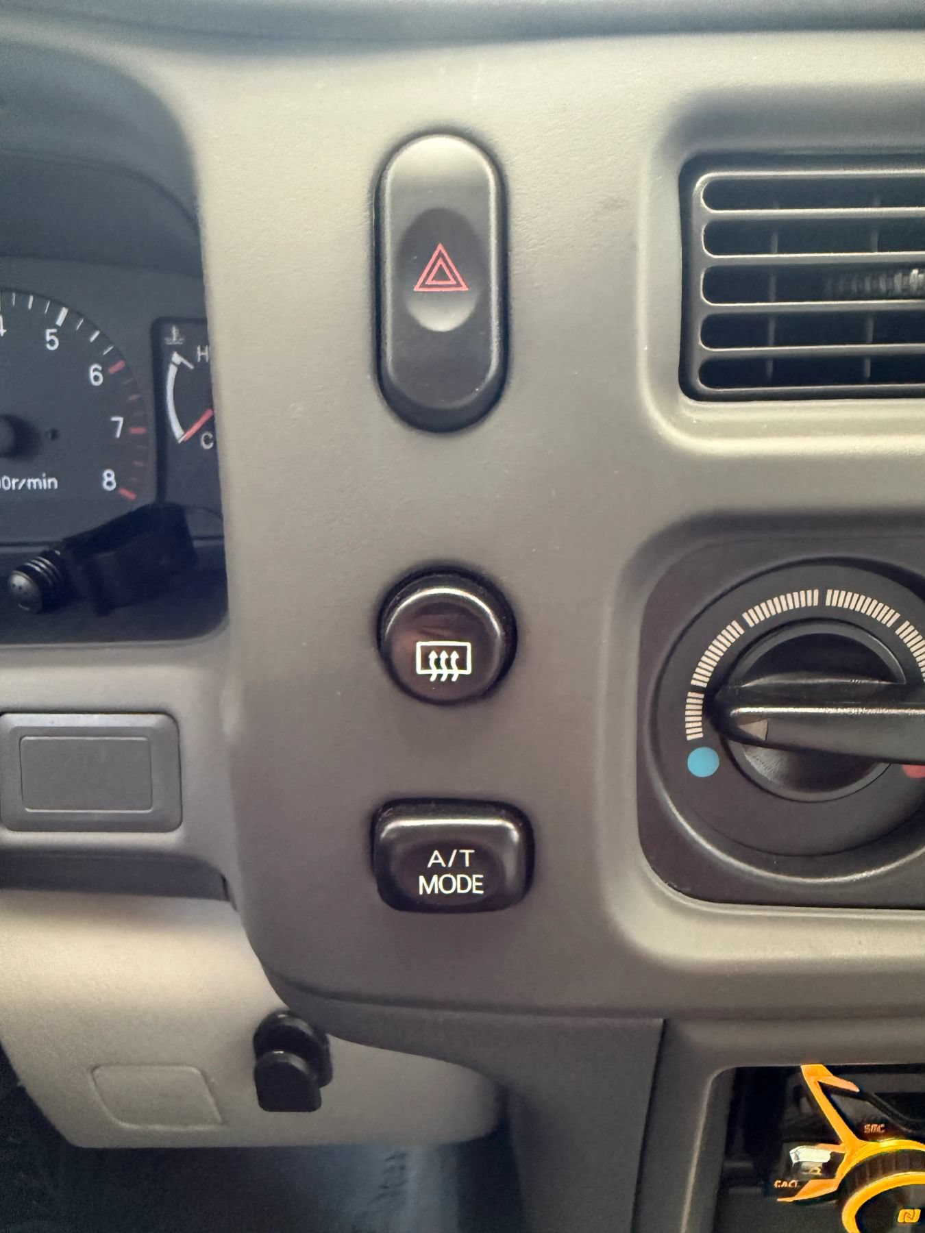 Used 2000 Mitsubishi Montero Sport XLS AWD/4WD image 46