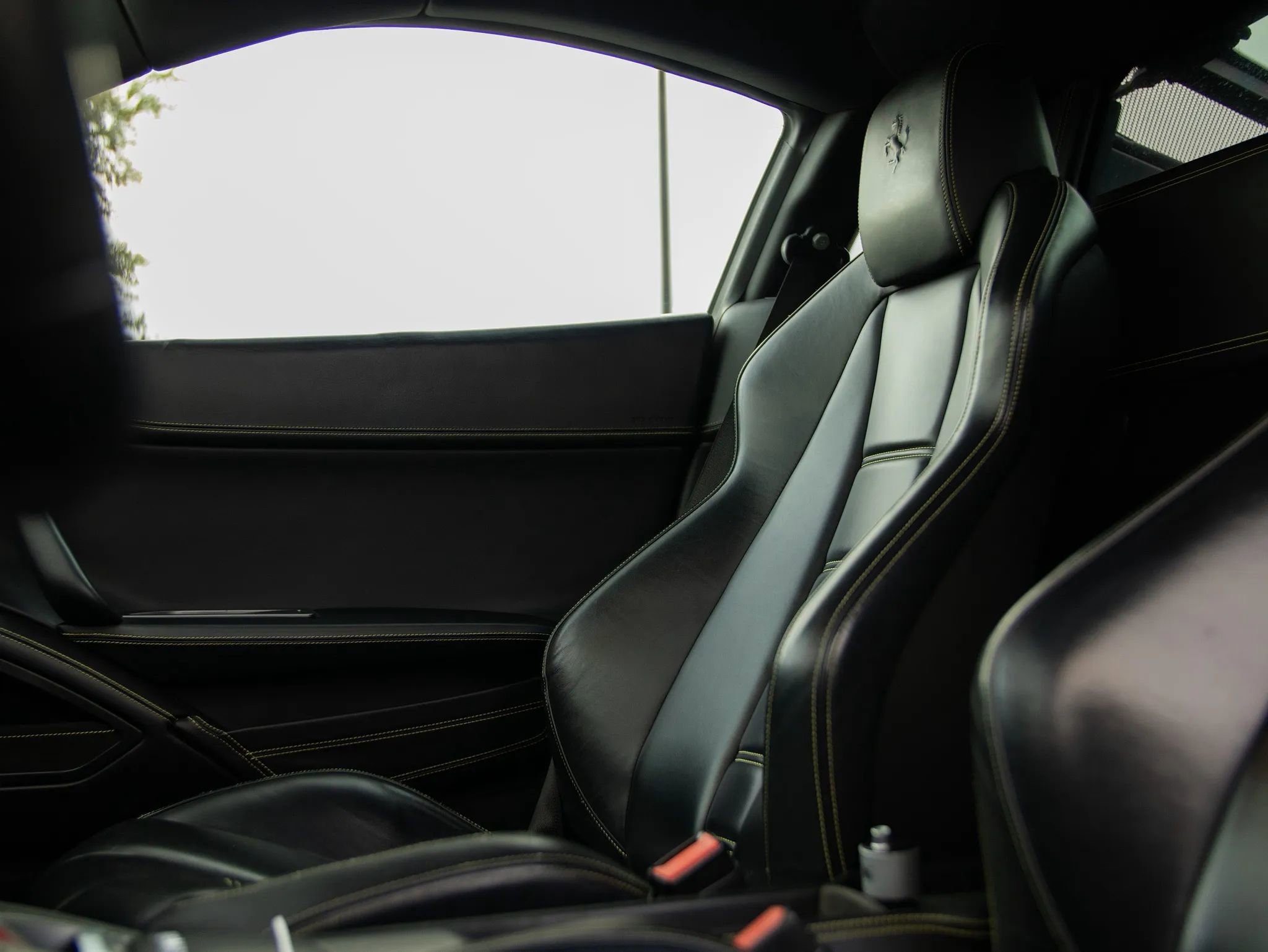 Used 2010 Ferrari 458 Italia Coupe image 43