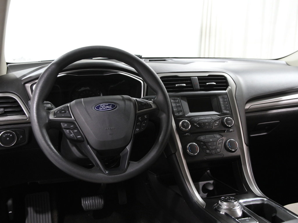 Certified 2018 Ford Fusion S image 6